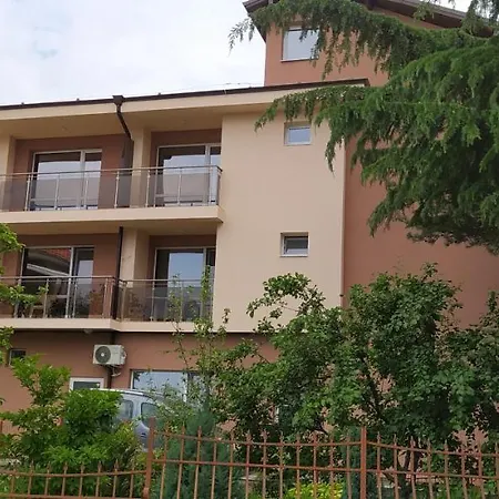 Pensiune къща, за гости мери Cernomoreț